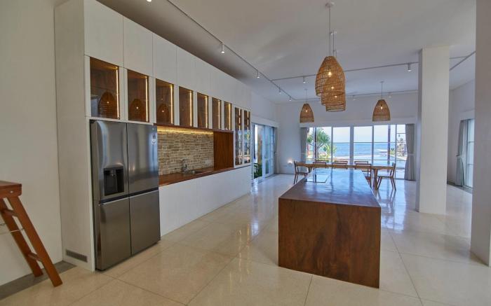 Sukawati Beachfront Luxury 5BDR Villa Private Pool