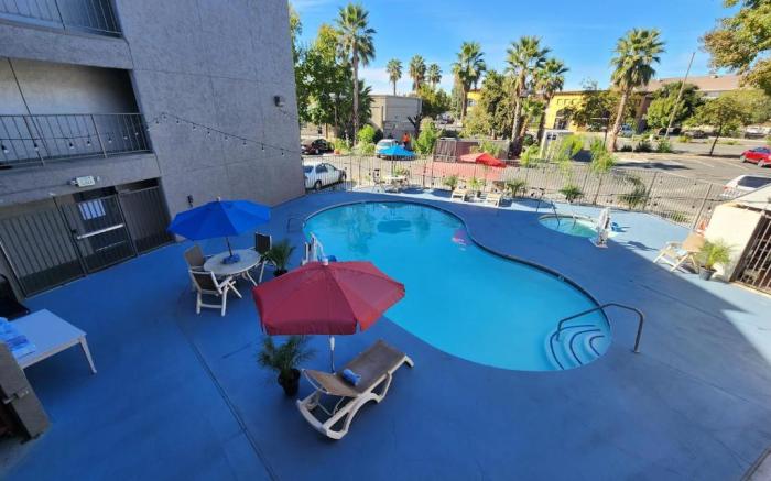 Motel 6 Sacramento, CA – Natomas & SMF Airport