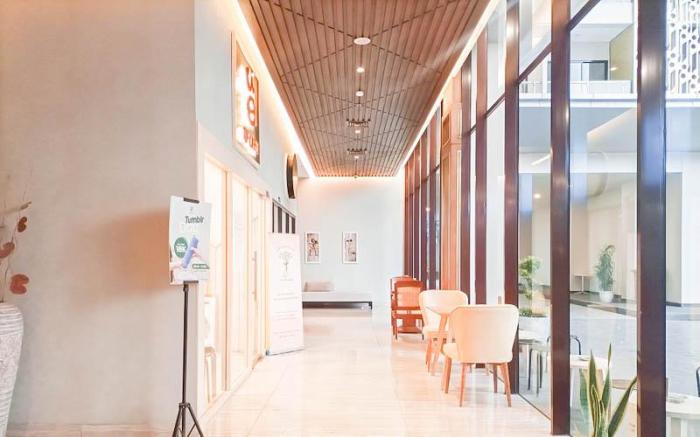 Pleasurable 1BR Apt Patraland Amarta By Travelio