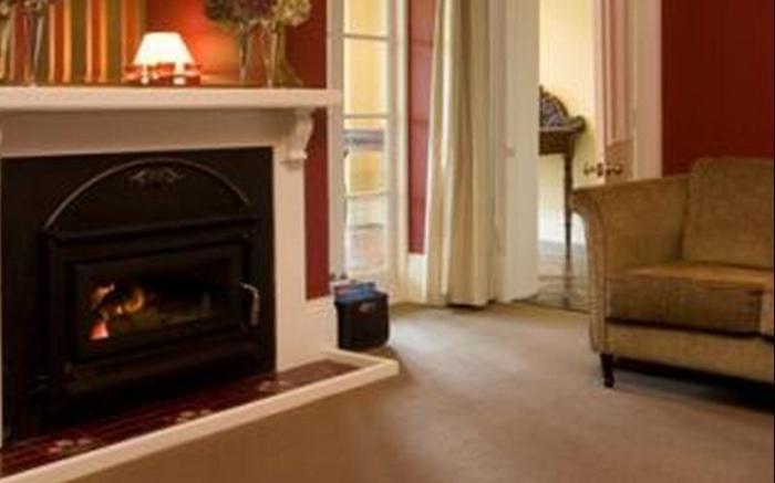 Clydesdale Manor