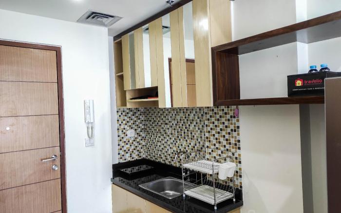 Luxurious 1BR Vida View Makassar Apt By Travelio