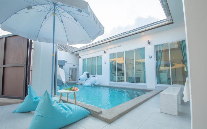 Mina Pool Villa