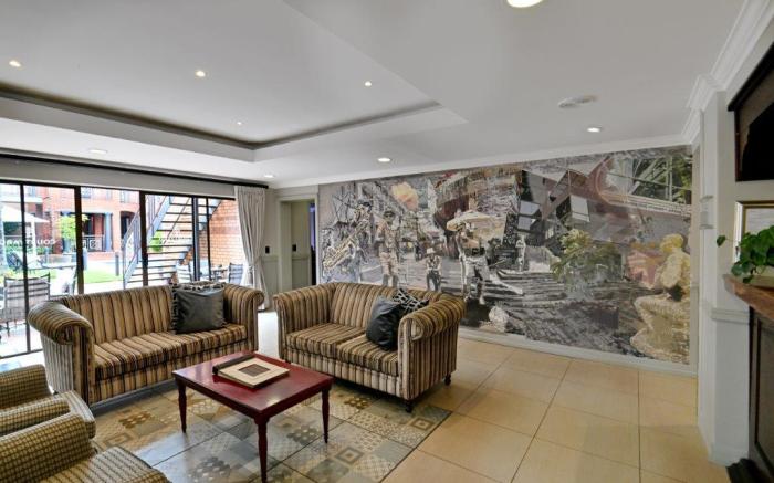 Courtyard Hotel Rosebank