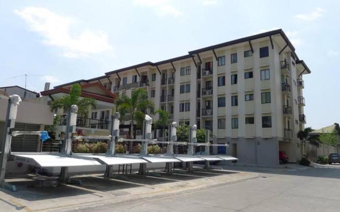 Reins Condotel