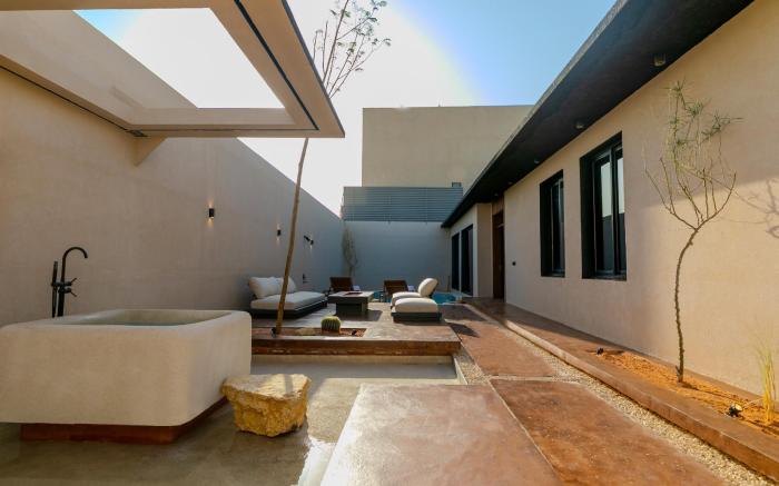 Portal Chalets With Private Pool - Al Arid (A1)
