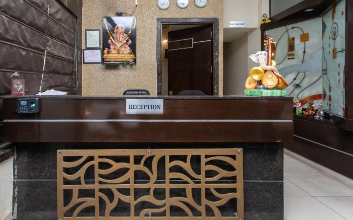 Capital O Swan Paradise