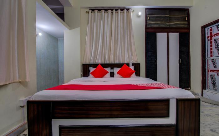 Super Hotel O Rajbanshi Nagar