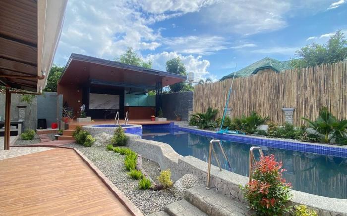 Exclusive house with pool