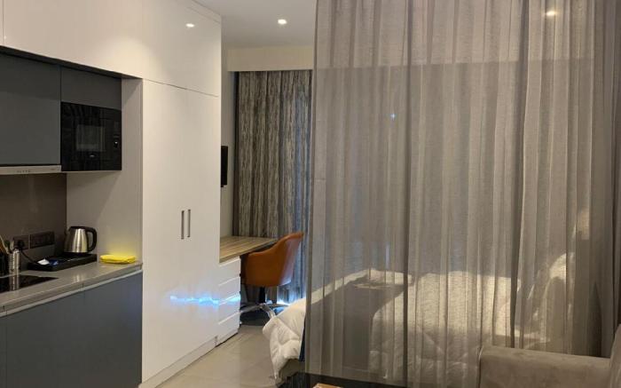 Nova Noida Stay By Uniqinn