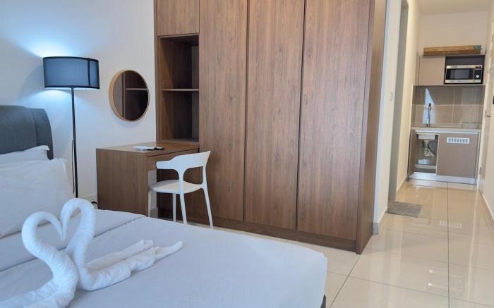 Couple studio suite (NEO-33-3-S)Trion@KL 