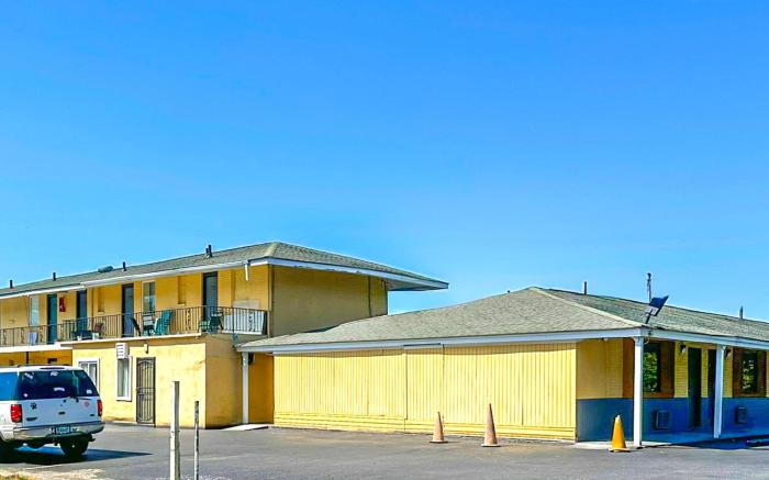 OYO Hotel Jonesboro Near Atlanta Airport