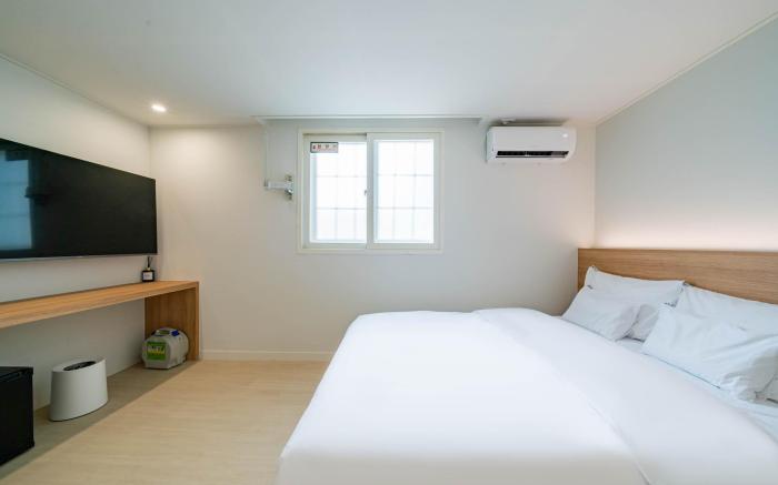 DongBaek Hotel Gohyeon