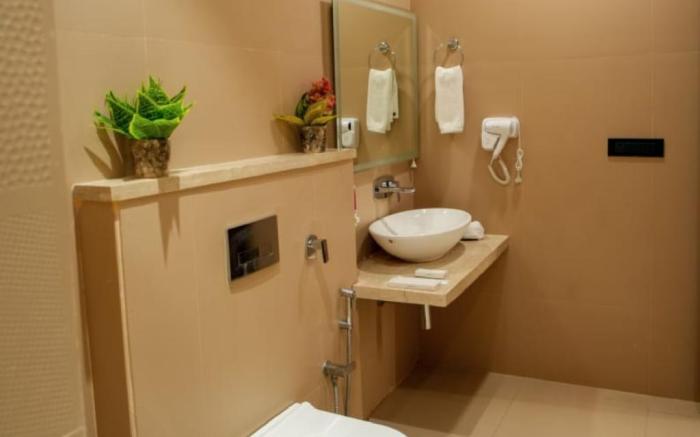 Goroomgo Midas Inn Mathura