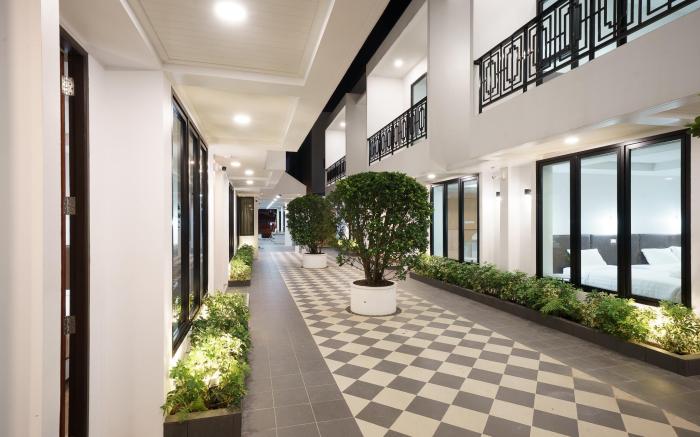 Silom Residence Hotel
