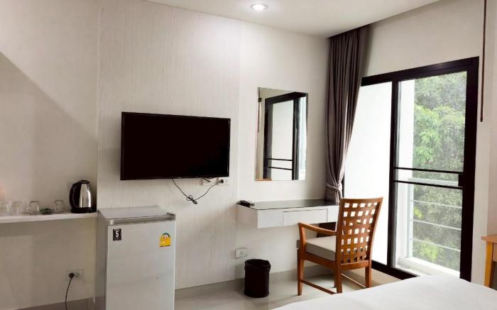 Avana X The Cross Residence