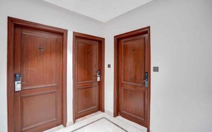 Super Townhouse Karol Bagh Formerly Hotel Unistar