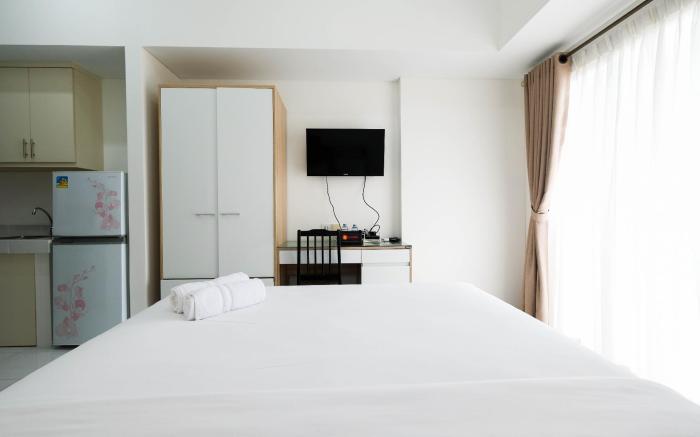 Scenic Studio Room @ Casa De Parco Apt By Travelio
