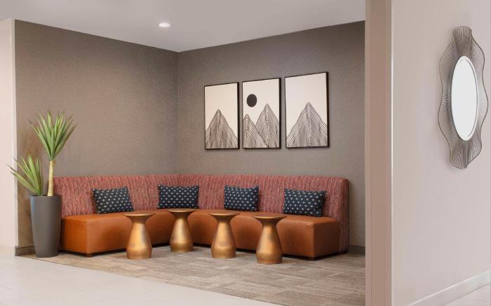 Home2 Suites by Hilton Albuquerque Airport
