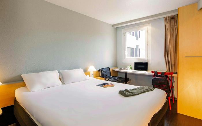 ibis Mulhouse Île Napoléon