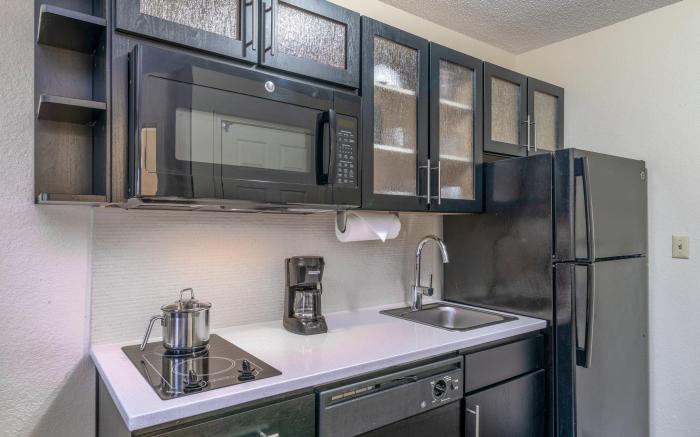 Candlewood Suites Washington-Fairfax By IHG