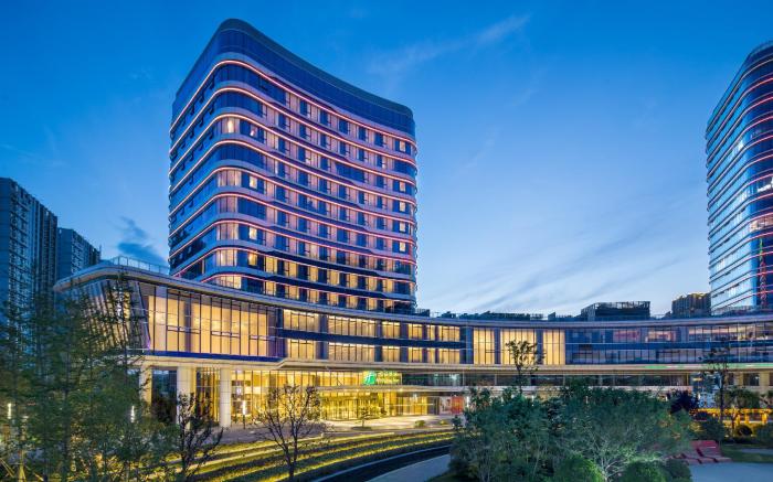 Holiday Inn Zhengzhou Riverside By IHG