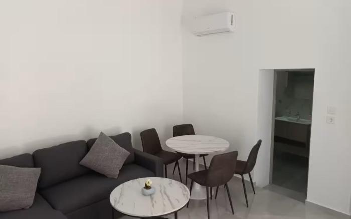 The Sun House in Paradisi
