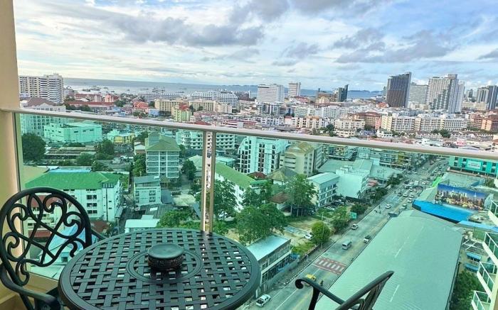City Garden Tower Condominium By Pattaya vacation 