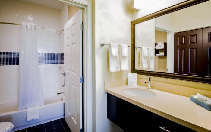 Staybridge Suites Plano / Frisco By IHG