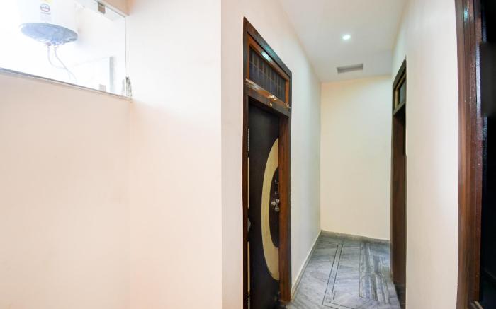 Hotel O Brij Inn and Banquets