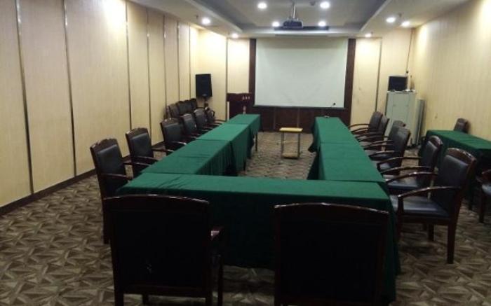Magnotel Business Jinan Zoo Wuyingshan North Road Flagship Hotel