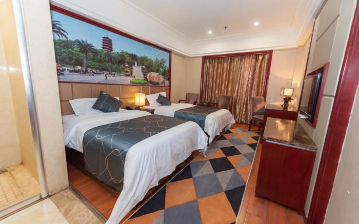 Chonpines Hotels·Xinyu Baoshi Park