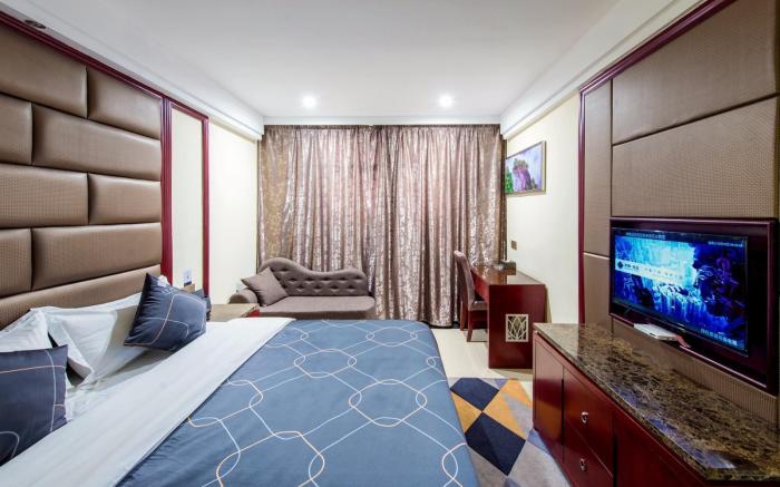 Chonpines Hotels·Xinyu Baoshi Park