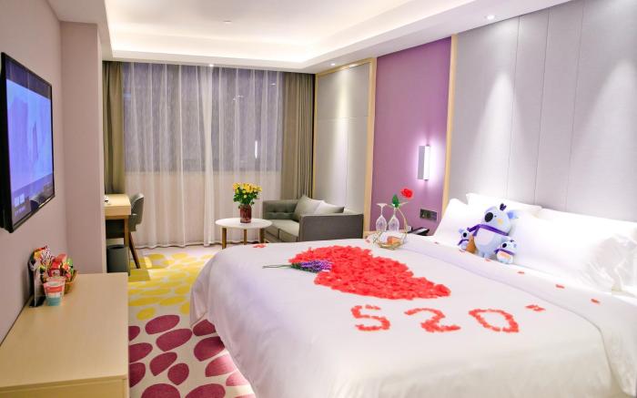 Lavande Hotels·Shenzhen North Railway Station Longhua Bus Terminal