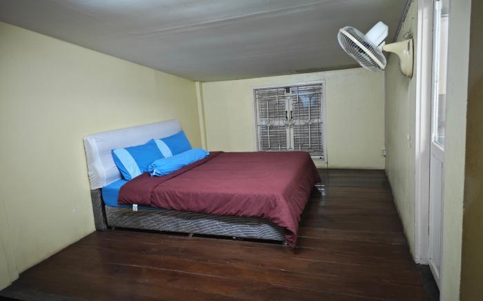 Gold house apartment 