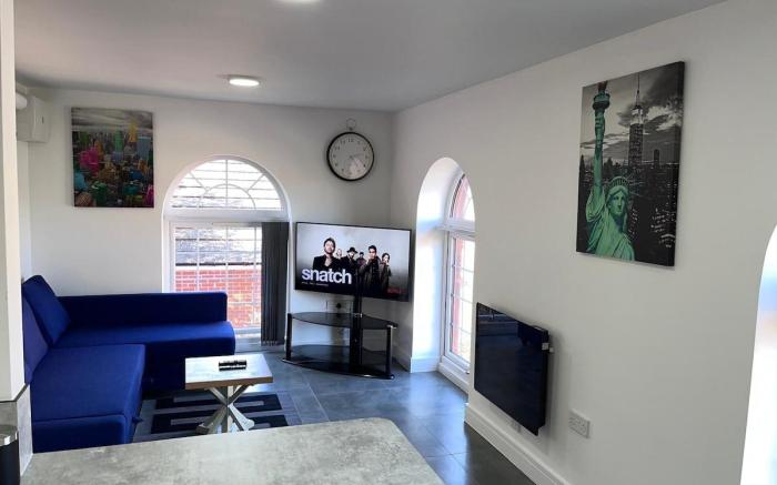 Classic Nest-Sleeps 6-Free Parking-High Speed WiFi