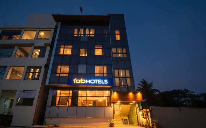 FabHotel Seven Inn 3.0