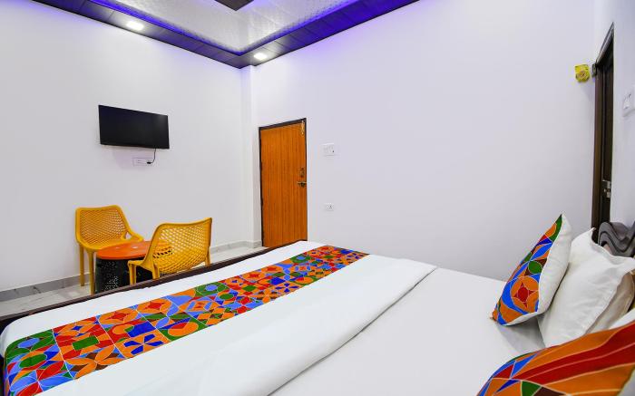 FabHotel Geeta Bhawan