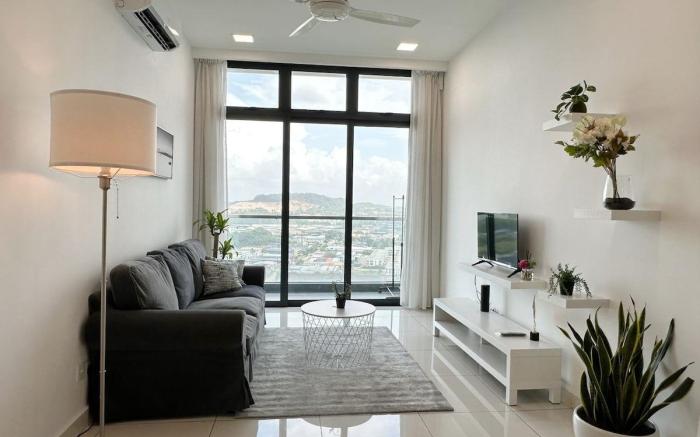 Green Haven High Floor Couple Suite