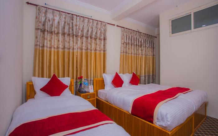 OYO 293 Royal Bouddha Hotel