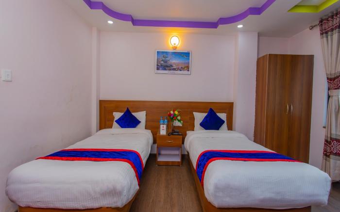 OYO 306 Hotel Maheshwor