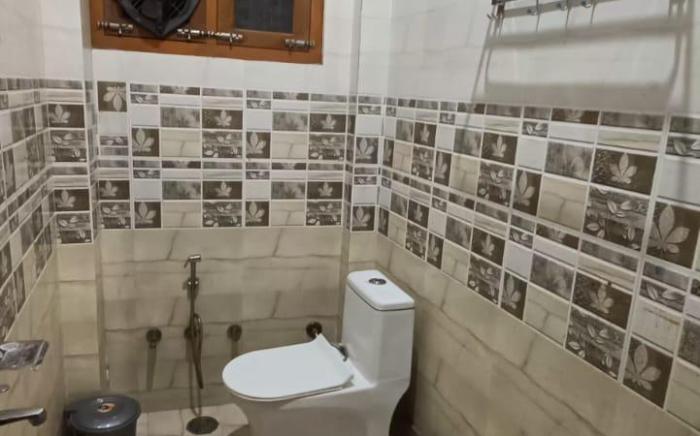 Homlee Ayodhya 