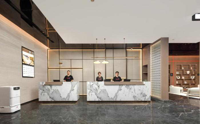 Atour Hotel Tianjin Tiankai Huayuan Industrial Park