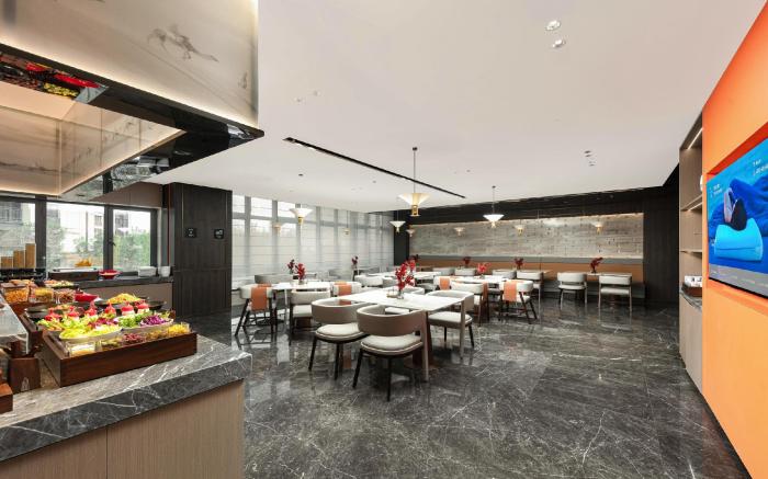 Atour Hotel Tianjin Tiankai Huayuan Industrial Park