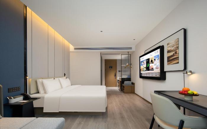 Atour Hotel Wuxi East Railway Station Yingyue Lake Metro Station