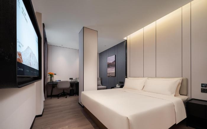 Atour Hotel Dalian Xinghai Square Zhongshan Road