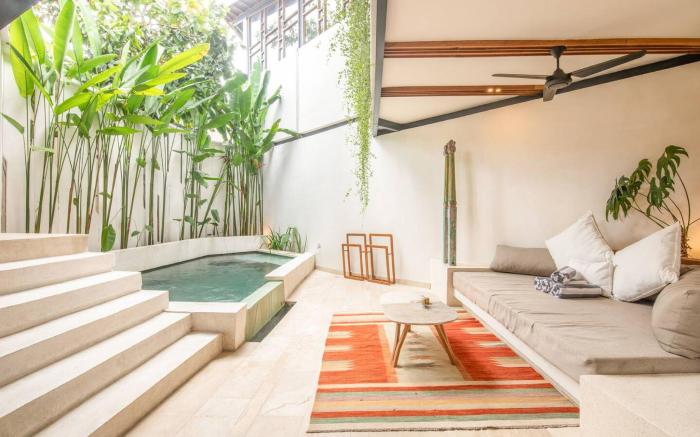 BA Villa 7 · 2BR Villa Art Dec · Contemporary 2-BR Art Deco Villa, 800m to the Bea