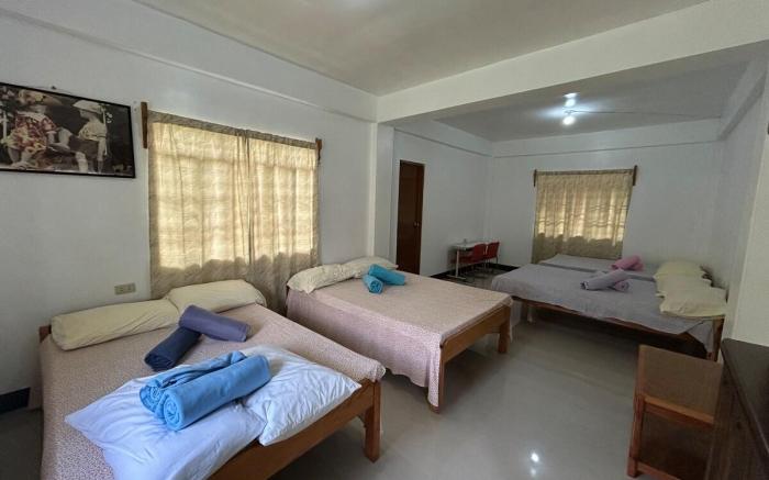 EcoWalk- Rooms Good for 10