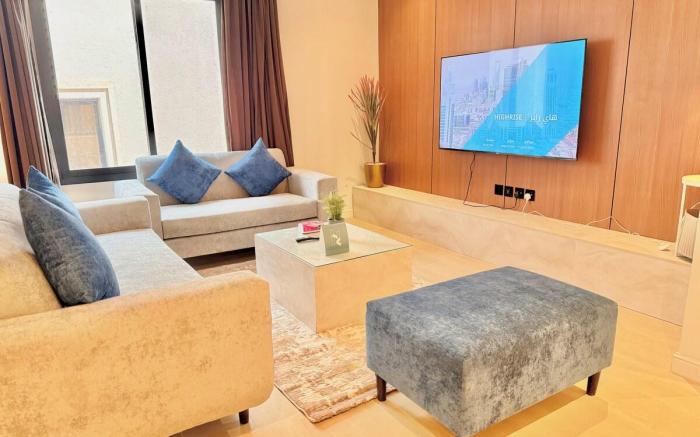 Luxury Modern | Prime Location near the Airport