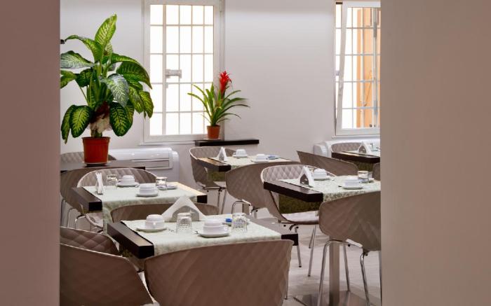 HOTEL MARECHIARO