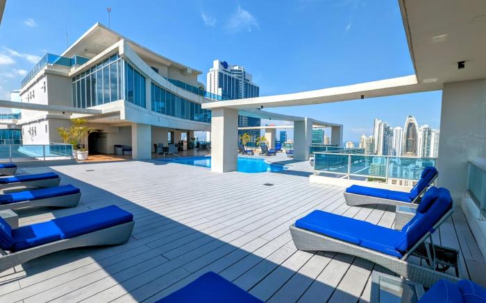 YC 3602 l 2 BDR av balboa l Marbella